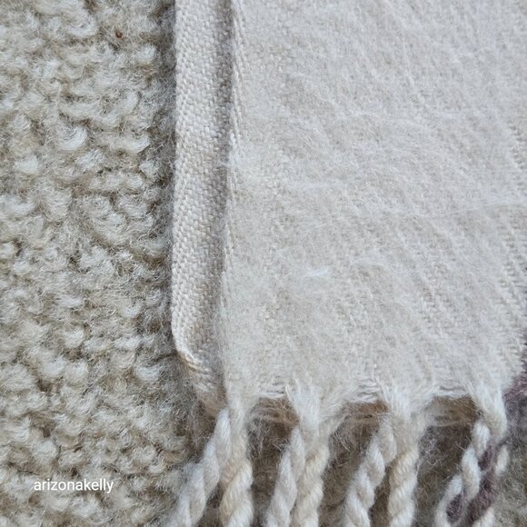 NWOT Cashmere Tan & Creme  Plaid Scarf - Picture 5 of 10